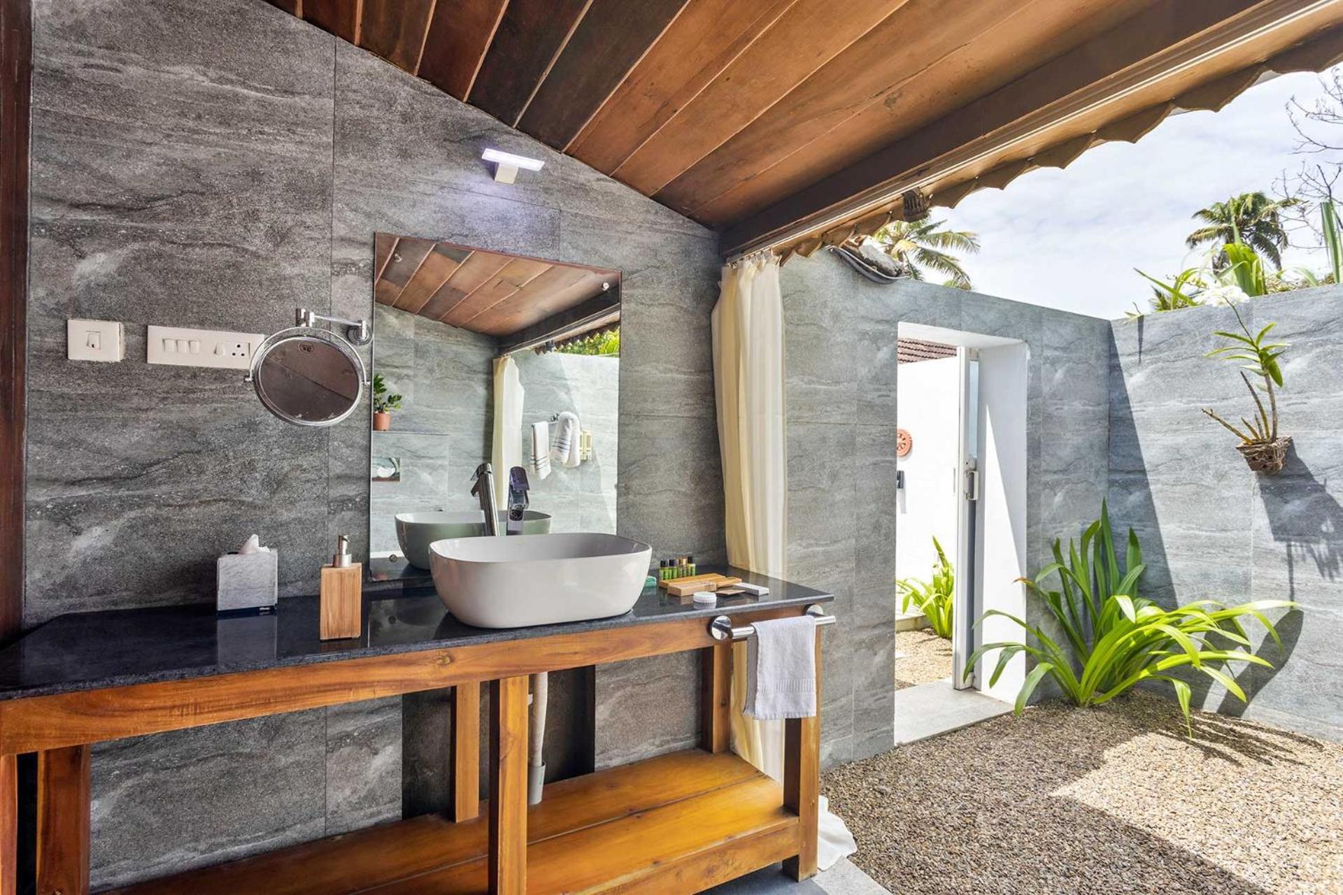 Deshadan'S Tarangi Beach Villas,Marari Mararikulam Buitenkant foto